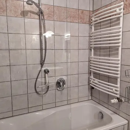 Herzstuecke-ferienwohnung شقة